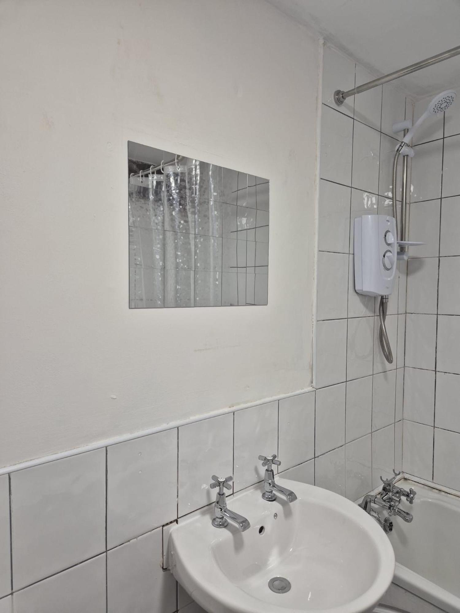 Rainford Gardens By Ustay Aparthotels Liverpool Ngoại thất bức ảnh